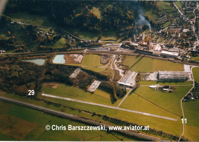 Luftaufnahme Flugplatz Trieben logi - Blick auf die Pisten