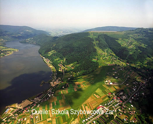 Luftaufnahme Flugplatz Zar EPZR, Polen